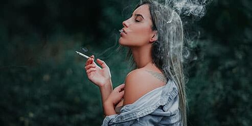 Smēķējošais dzīvesbiedrs sapnī - viņai noderīgi padomi